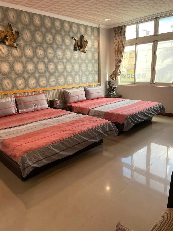Hefeng Ting Homestay Хенгчун Экстерьер фото