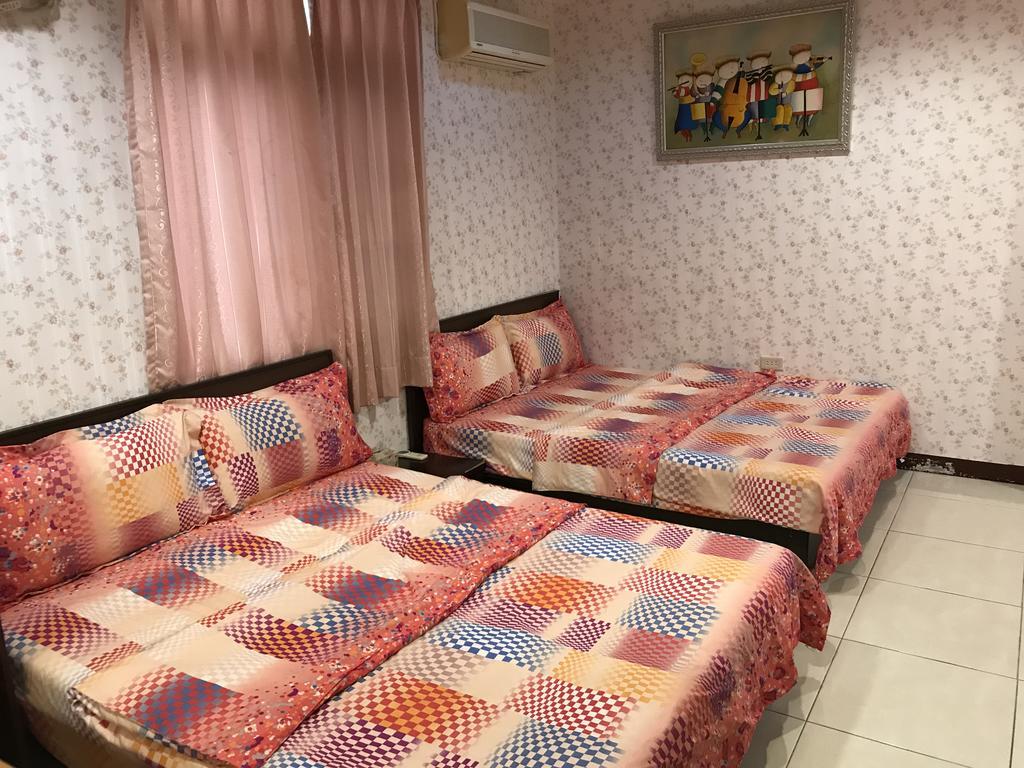 Hefeng Ting Homestay Хенгчун Экстерьер фото